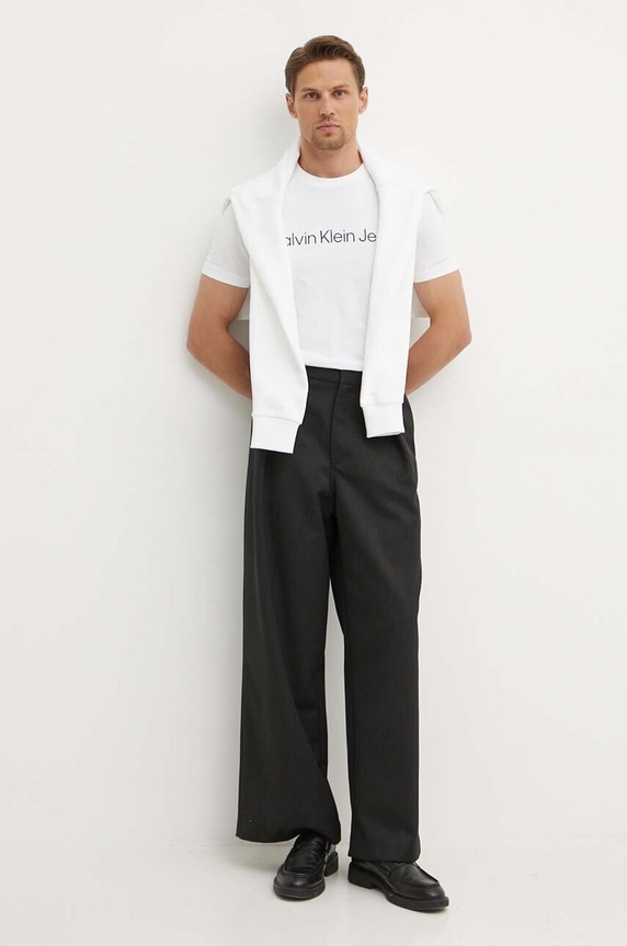 Calvin Klein Jeans t-shirt bawełniany J30J322552 biały AA00
