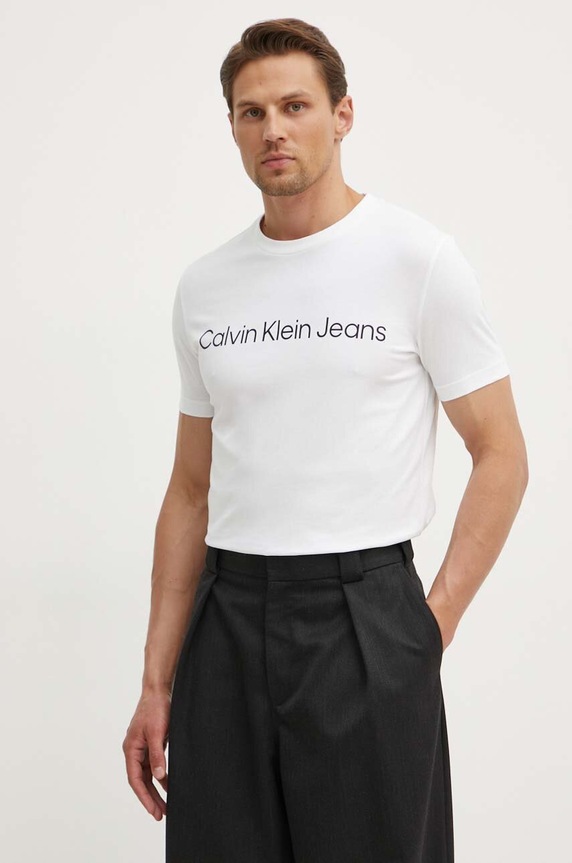 Calvin Klein Jeans t-shirt bawełniany biały J30J322552