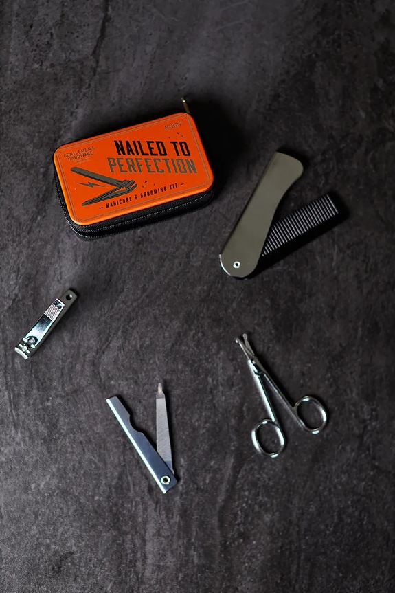 Gentlemen's Hardware set da manicure Nailed to perfection GEN827UK multicolore