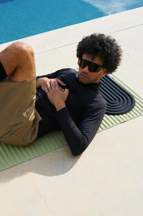 Στρώμα γυμναστικής Hercule Studio 32 x 58 x 0,8 cm ML.PG.NR μαύρο