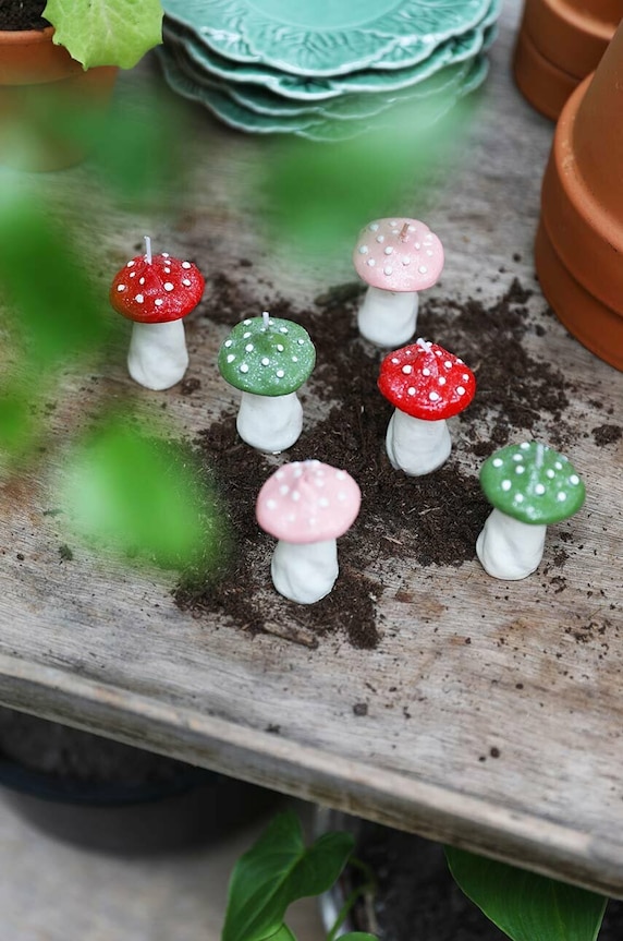 Dekorativní svíčka &k amsterdam Mushroom Dots 1093.02