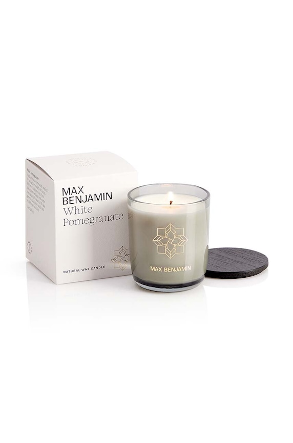 Ароматизована свічка Max Benjamin White Pomegranete 210 g білий RB.C03