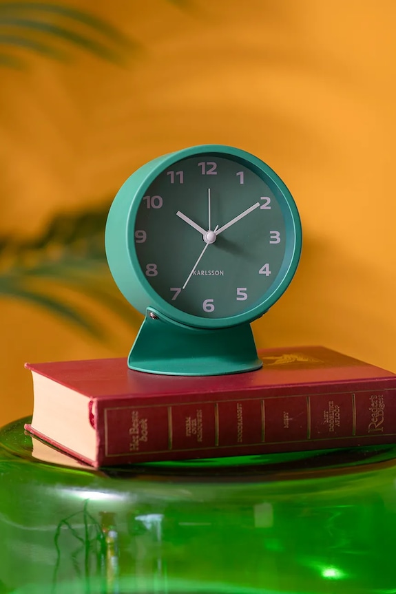 Karlsson ceas cu alarmă Cool Retro 11 x 13 x 5,5 cm KA6082GR verde