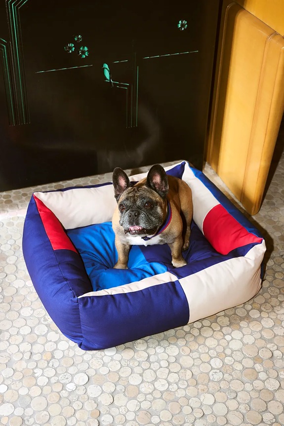 HAY pet bed Medium 65 x 78 x 26 cm AD862.A602.AL56