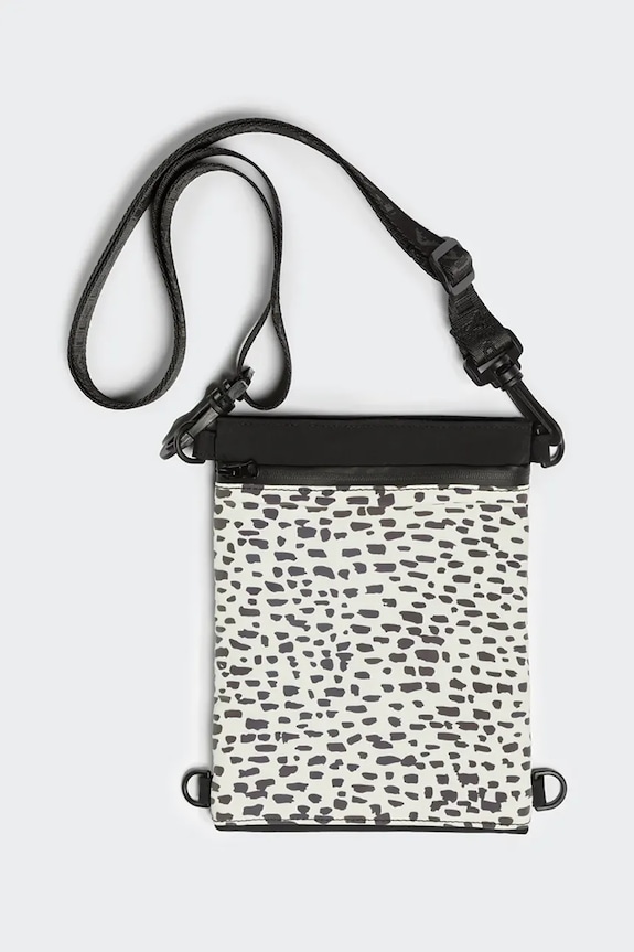 Σακουλάκι για λιχουδιές για σκύλους PAIKKA Treat Pouch 22 x 19 x 1 cm πολύχρωμο 1099005