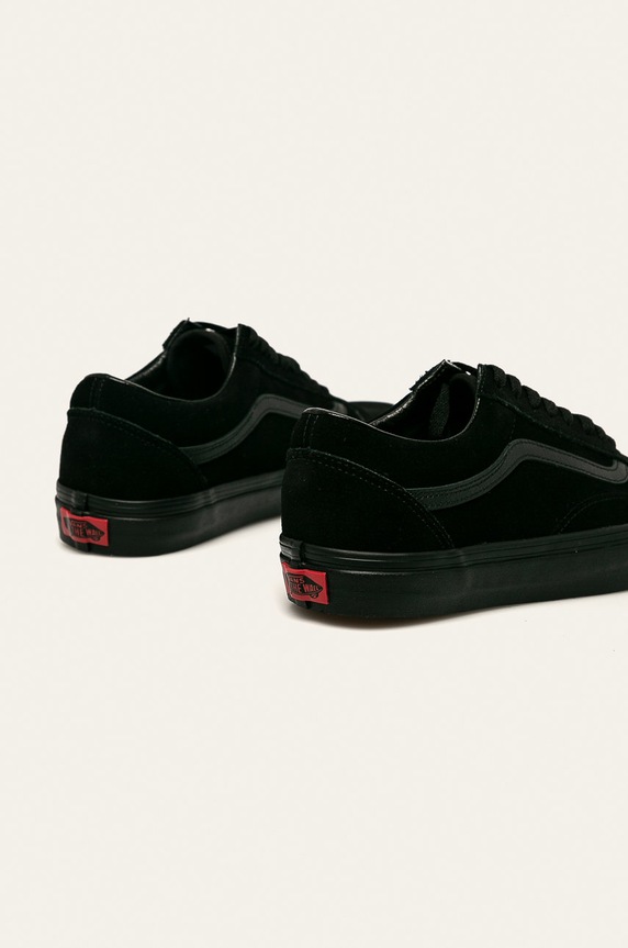 Obutev Teniske iz semiša Vans VN0A38G1NRI1 črna