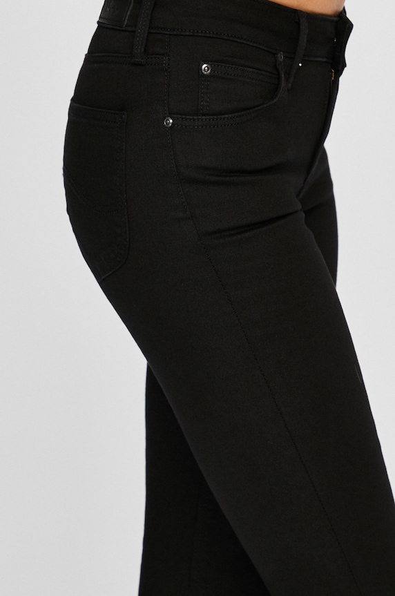 Lee - Farmer Scarlett fekete L526FS47