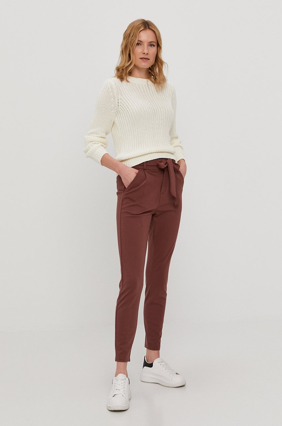 Vero Moda Spodnie 10205932 bordowy AA00