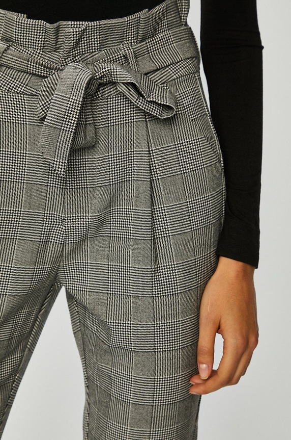 Vero Moda - Nadrág szürke 10209834