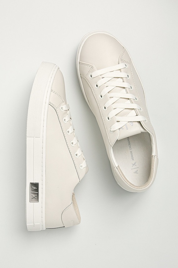 Armani Exchange – Buty biały XDX027.XCC14