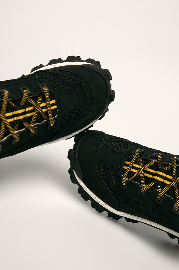 CAT Footwear - Cipő Intruder fekete P723901