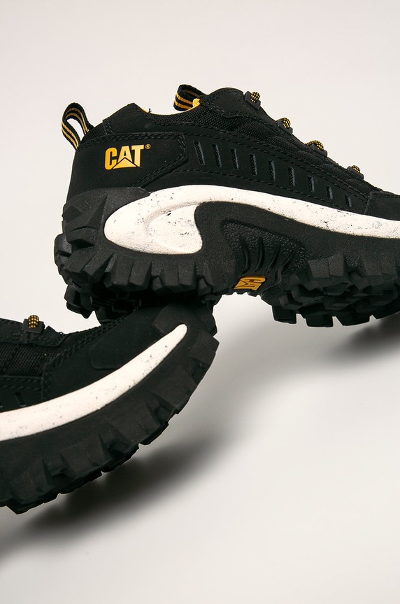 CAT Footwear - Cipő Intruder P723901 fekete