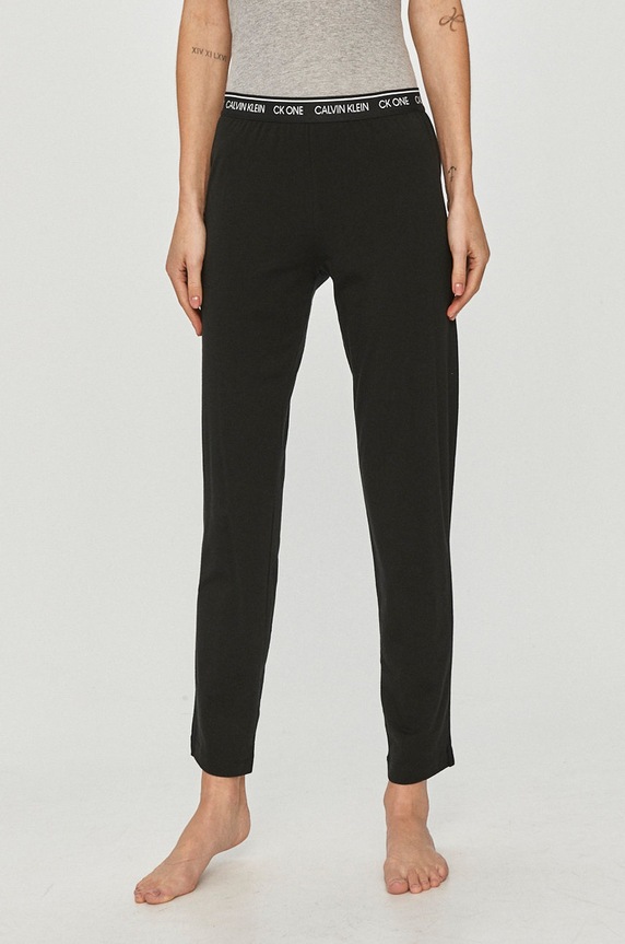 Calvin Klein Underwear - Spodnie piżamowe dzianina czarny 000QS6434E