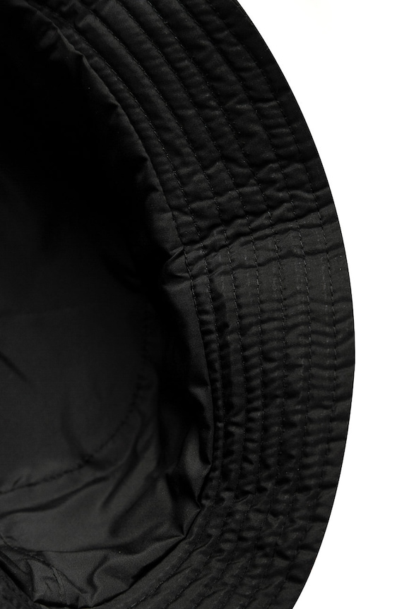 Moschino cappello nero M2171.65181