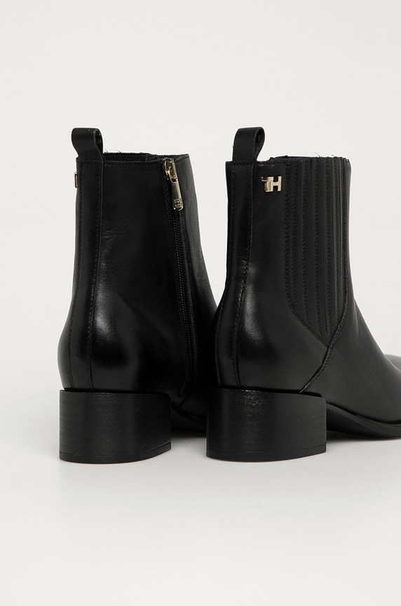 Boty Tommy Hilfiger - Kožené kotníkové boty FW0FW05173BDS černá