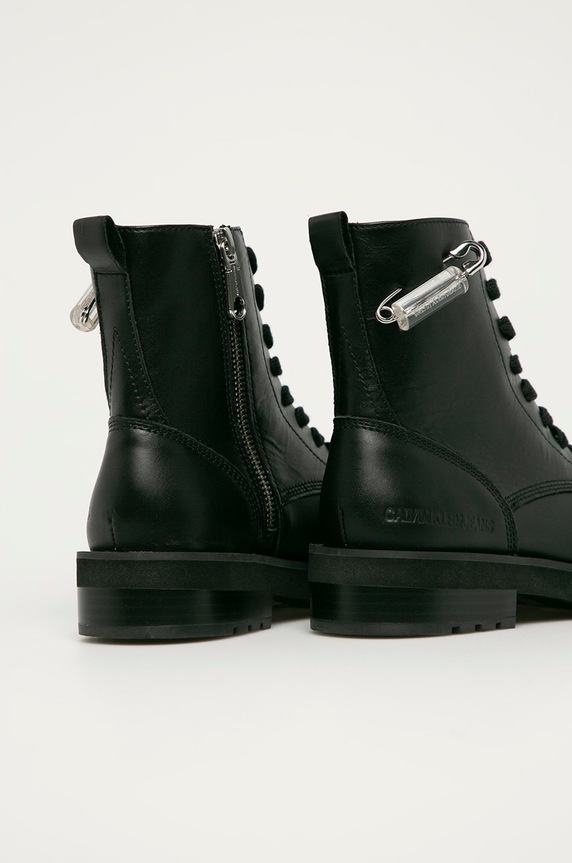 Boty Calvin Klein Jeans - Kožené workery R1573.001 černá