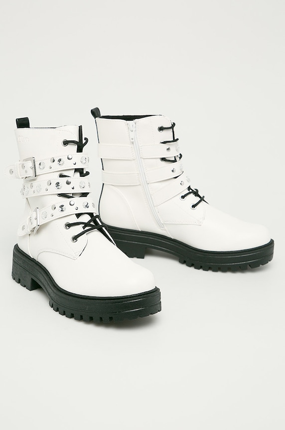 s. Oliver - Workery 5.5.25236.25.100 biela AW20