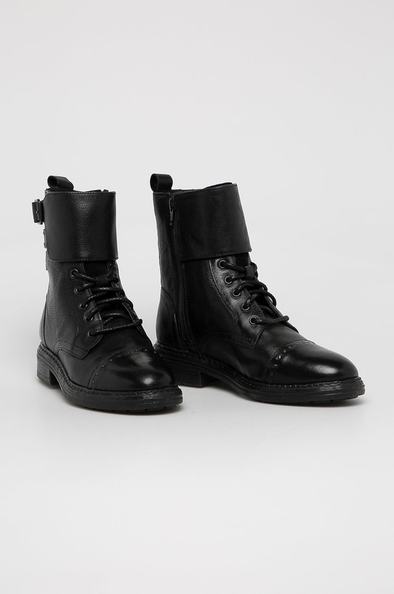 Levi's - Kožené členkové topánky 38355.0089 čierna AW20