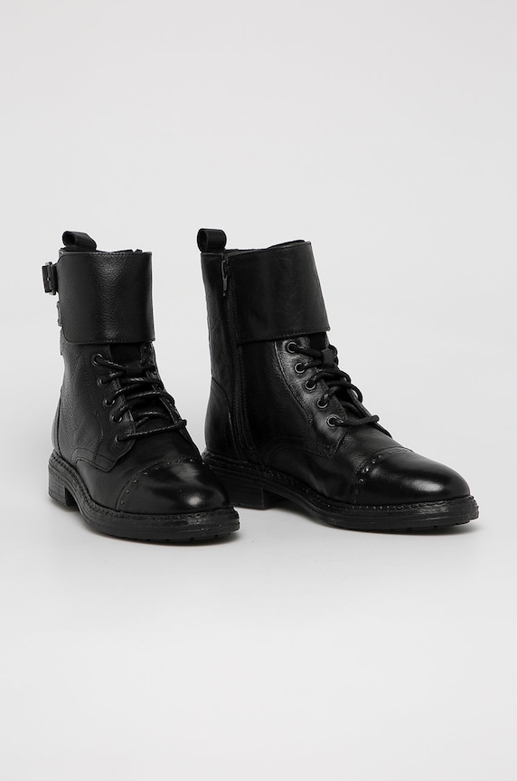 Levi's - Kožené členkové topánky 38355.0089 čierna AW20