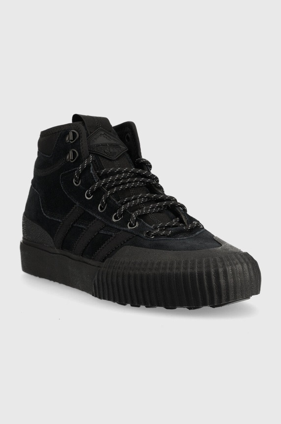 adidas Originals velúr sportcipő FV5130 fekete AW22