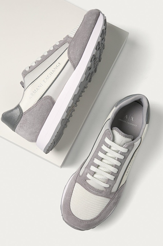Armani Exchange – Buty biały XUX083.XV263