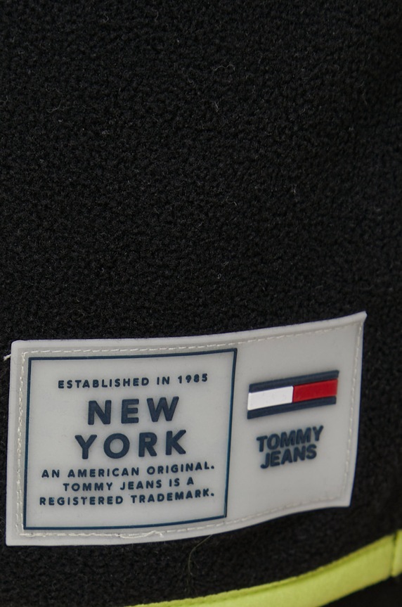 Μπλούζα Tommy Jeans DM0DM11409.4890 μαύρο