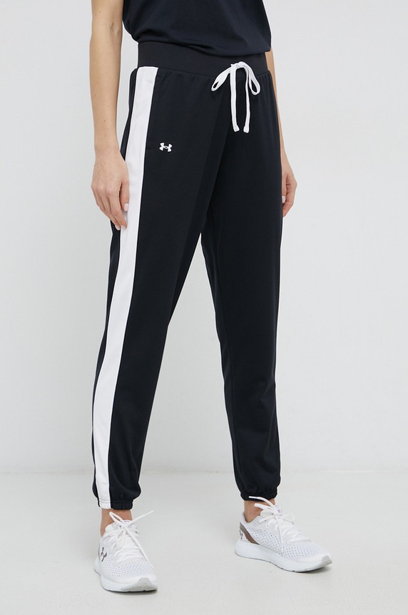 Ruházat Under Armour női Tricot 1365147 fekete