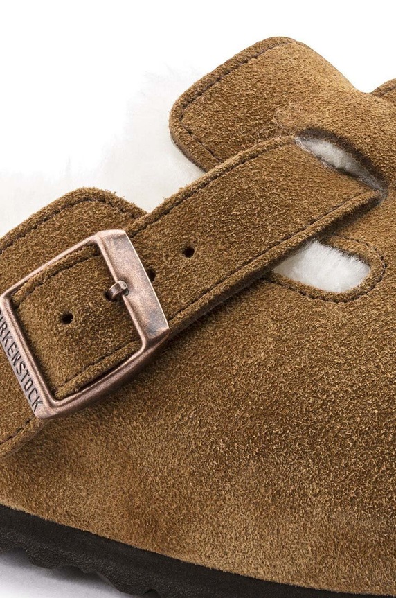 Obuwie Birkenstock kapcie zamszowe Boston 1001141.Sheepskin.Mink brązowy