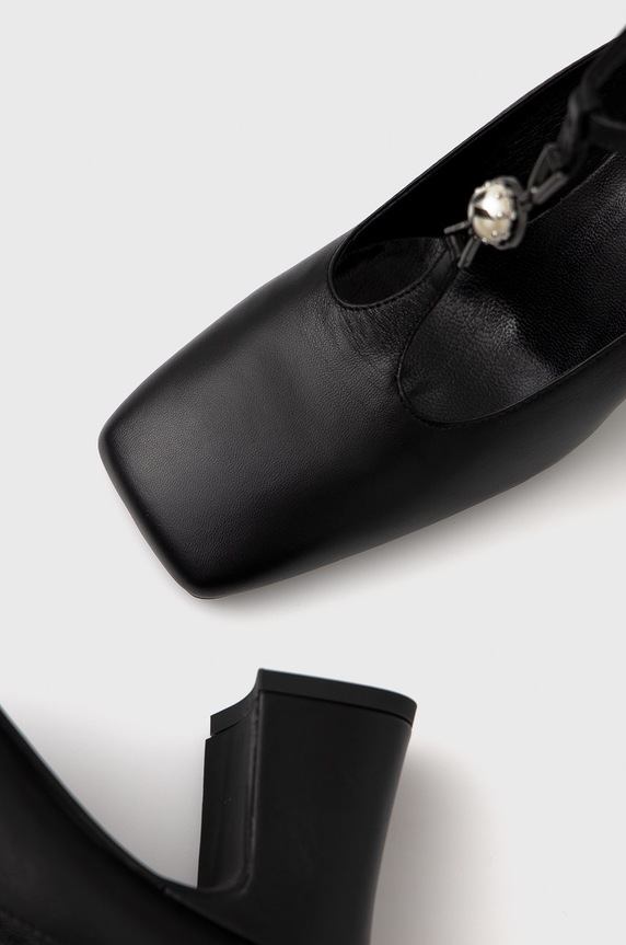 Karl Lagerfeld Czółenka skórzane KL31505.Black.Lthr KL31505.Black.Lthr czarny