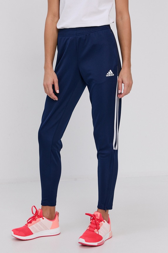 Hlače adidas Performance pletivo mornarsko plava GM4495