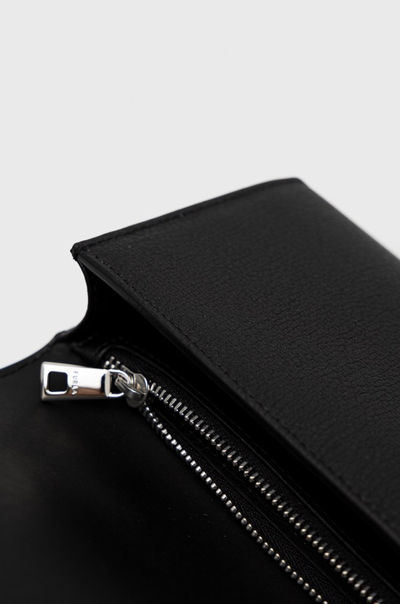 Kožená kabelka Furla WE00223.AX0732.O6000