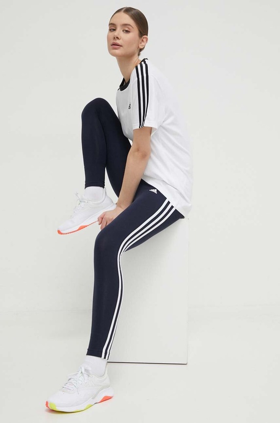 Bavlnené tričko adidas H10201 biela SS24