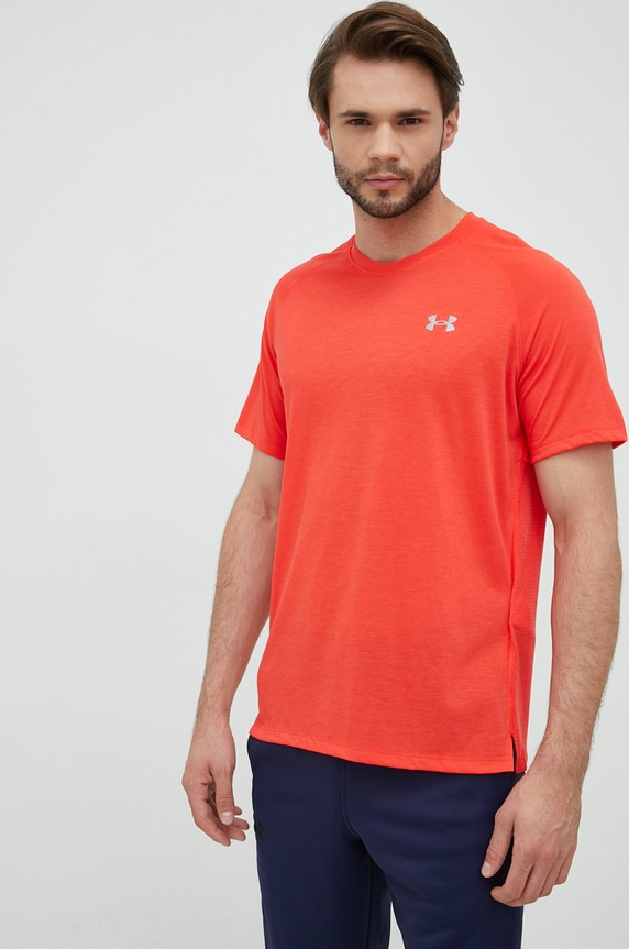 Under Armour t-shirt do biegania Streaker z elastanem czerwony 1361469