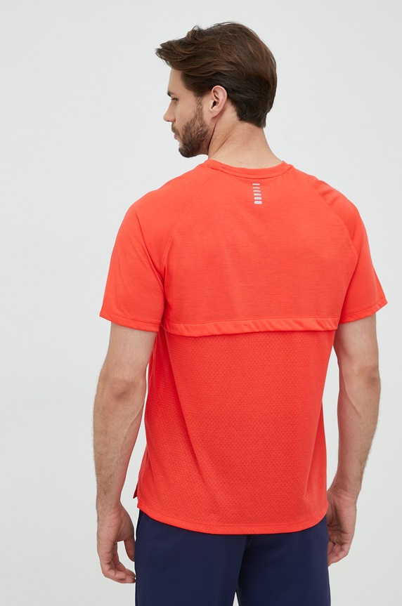 Odzież Under Armour t-shirt do biegania Streaker 1361469 czerwony