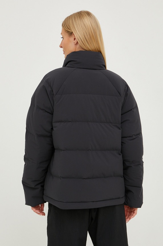 Odzież adidas Performance kurtka puchowa HG8696 czarny