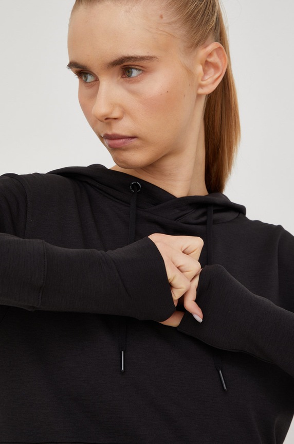 Спортен суичър Helly Hansen 0 черен 48530