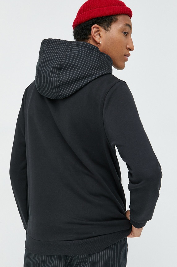 Ρούχα Βαμβακερή μπλούζα Ellesse X Leonardo Servadio SHP15890 μαύρο