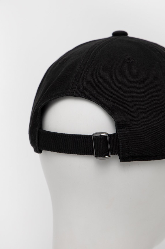 Akcesoria Peak Performance czapka z daszkiem bawełniana G78327 czarny