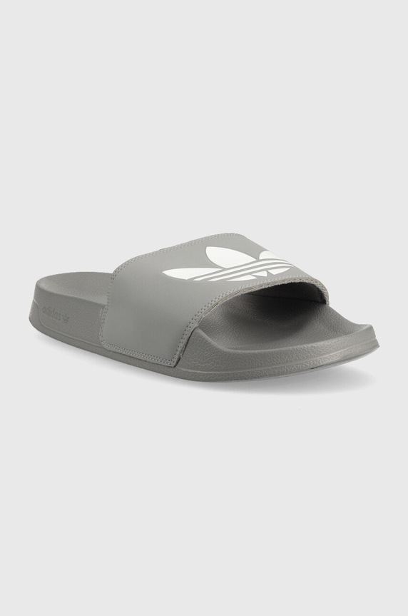 Šľapky adidas Originals Adilette FU7592 sivá AA00