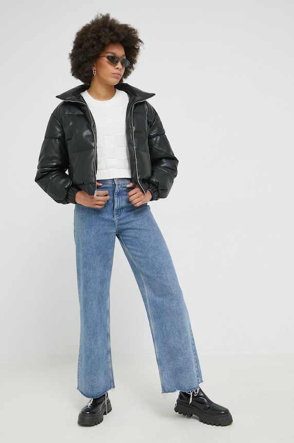 Bunda Abercrombie & Fitch KI144.2083.900 čierna AW22