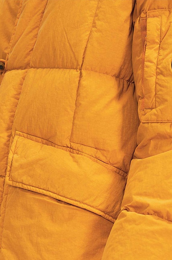 Пухова куртка C.P. Company 11CMOW033A005991G436 помаранчевий