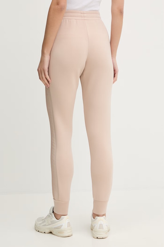 Abbigliamento Guess pantaloni tuta ALLIE V2YB18.K7UW2 beige