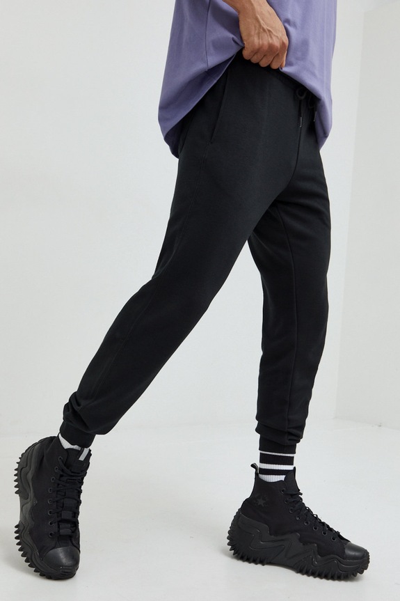 Converse melegítőnadrág 10023873.A01 fekete SS23