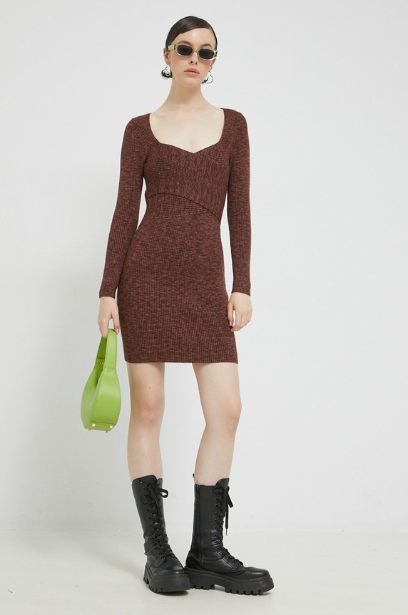 Šaty Abercrombie & Fitch KI159.2490.428 hnědá AW22