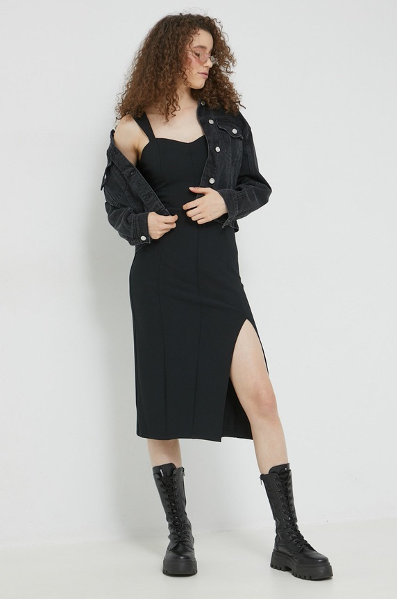 Abercrombie & Fitch sukienka KI159.2545.900 czarny AW22