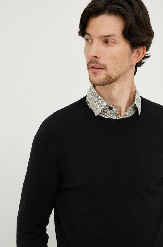 Sisley sweter czarny 10F2S1C78.100.