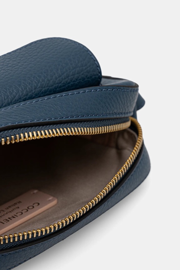 Δερμάτινη τσάντα Coccinelle E1.MF6.55.04.01 μπλε