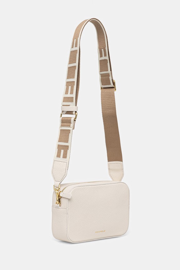 Δερμάτινη τσάντα Coccinelle E5.MN5.55.I1.01 μπεζ SS26