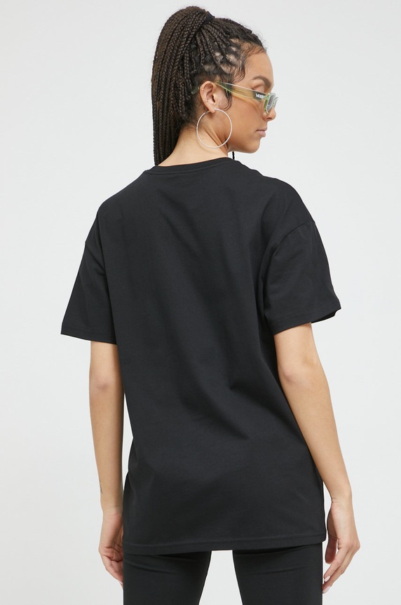 Oblačila Bombažna kratka majica Vans VN0A7YUTBLK1 črna