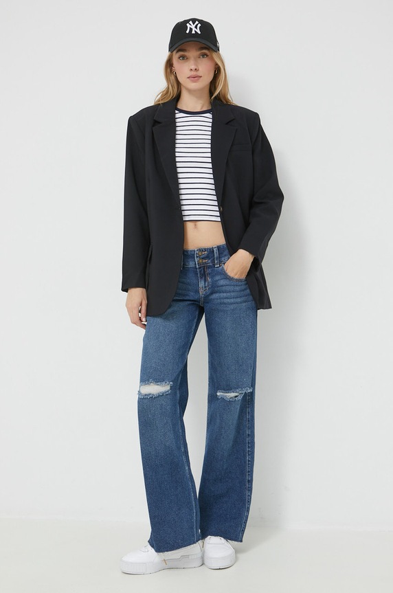 Тениска Abercrombie & Fitch KI139.2630.104 бял AW22